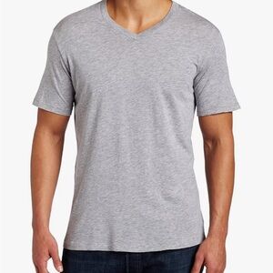 Splendid Mills Gray V-Neck T-Shirt